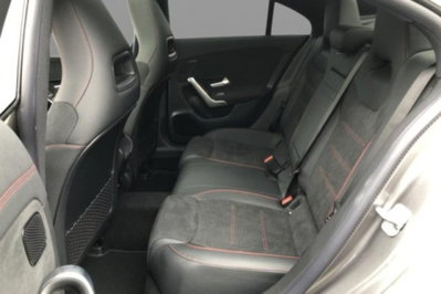 Mercedes-Benz CLA 200 d Automatic Premium (5)