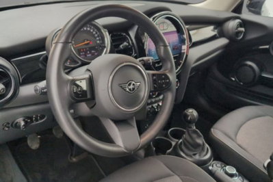 MINI Mini 1.5 Cooper Classic (6)