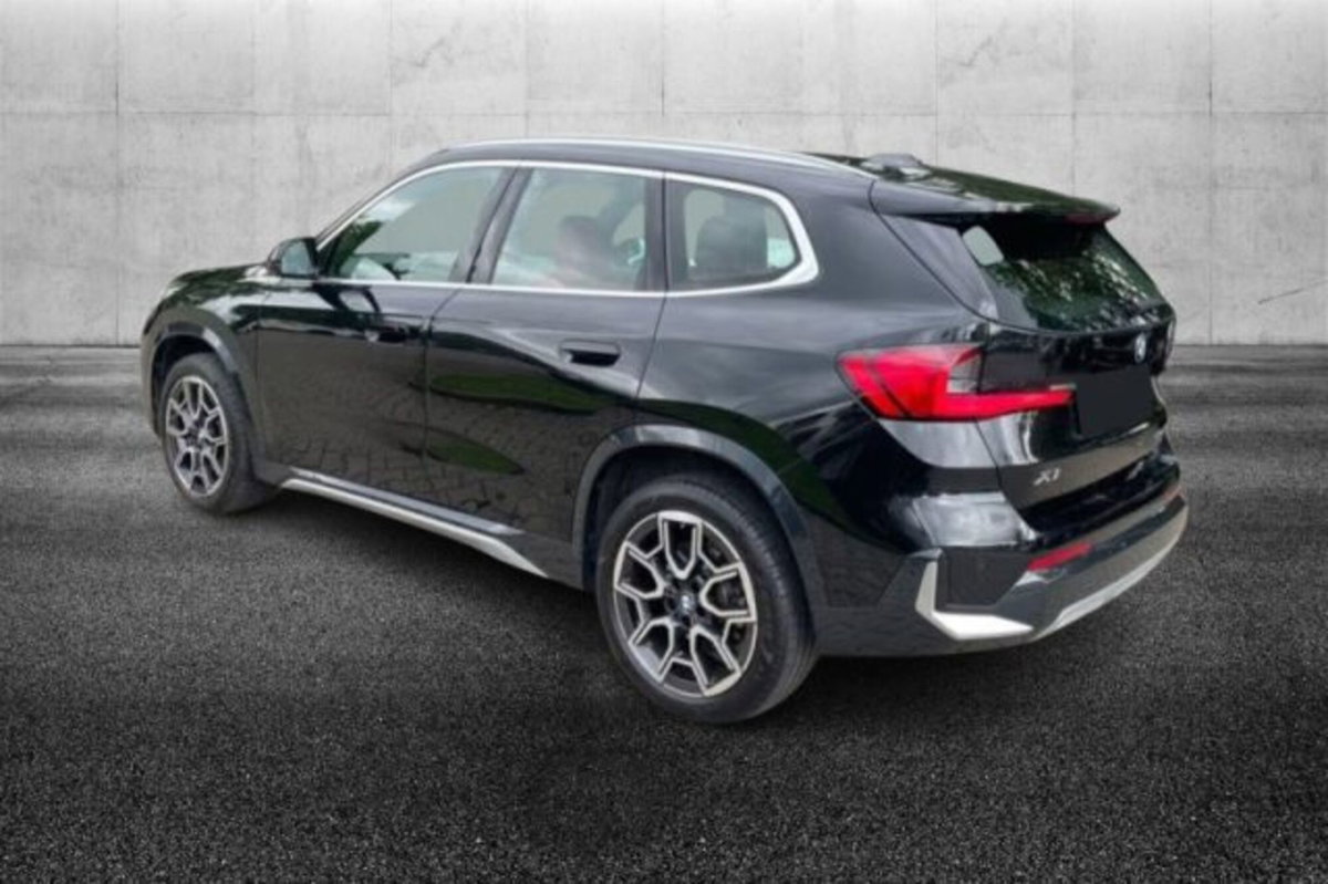 BMW X1 xDrive 23i xLine (3)