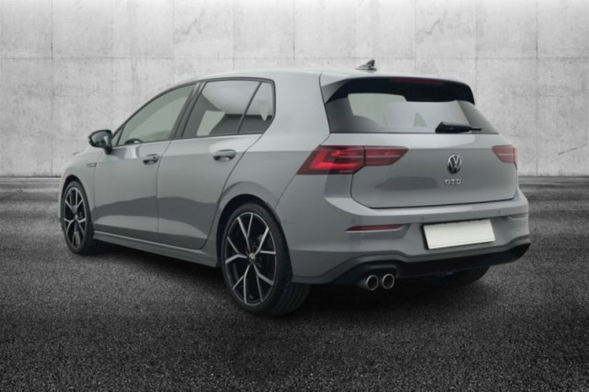 Volkswagen Golf 2.0 TDI GTD DSG (3)