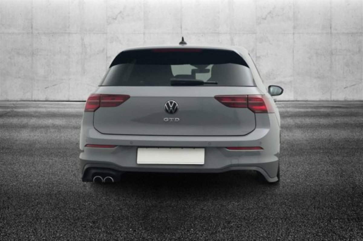Volkswagen Golf 2.0 TDI GTD DSG (6)
