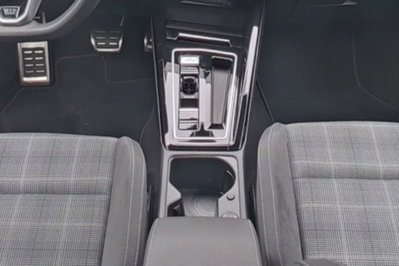 Volkswagen Golf 2.0 TDI GTD DSG (8)