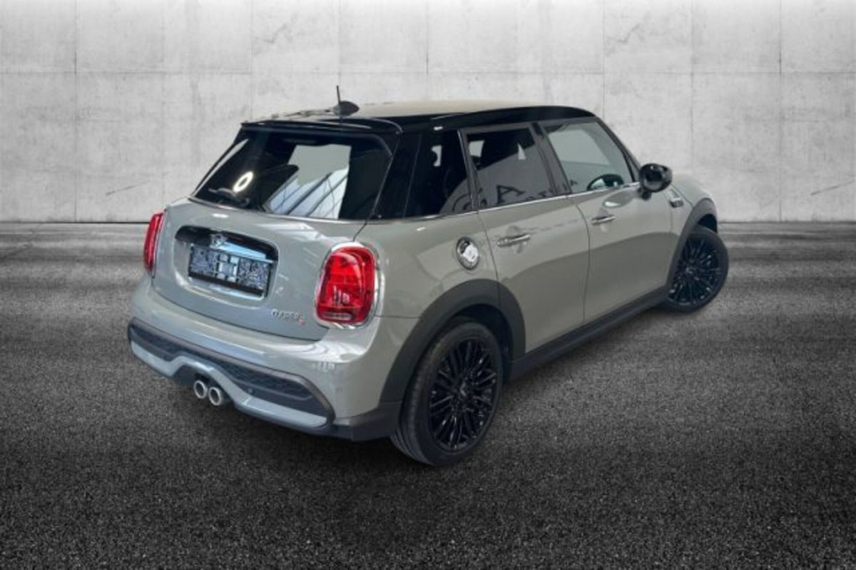MINI Mini 2.0 Cooper S Classic 5 porte (3)