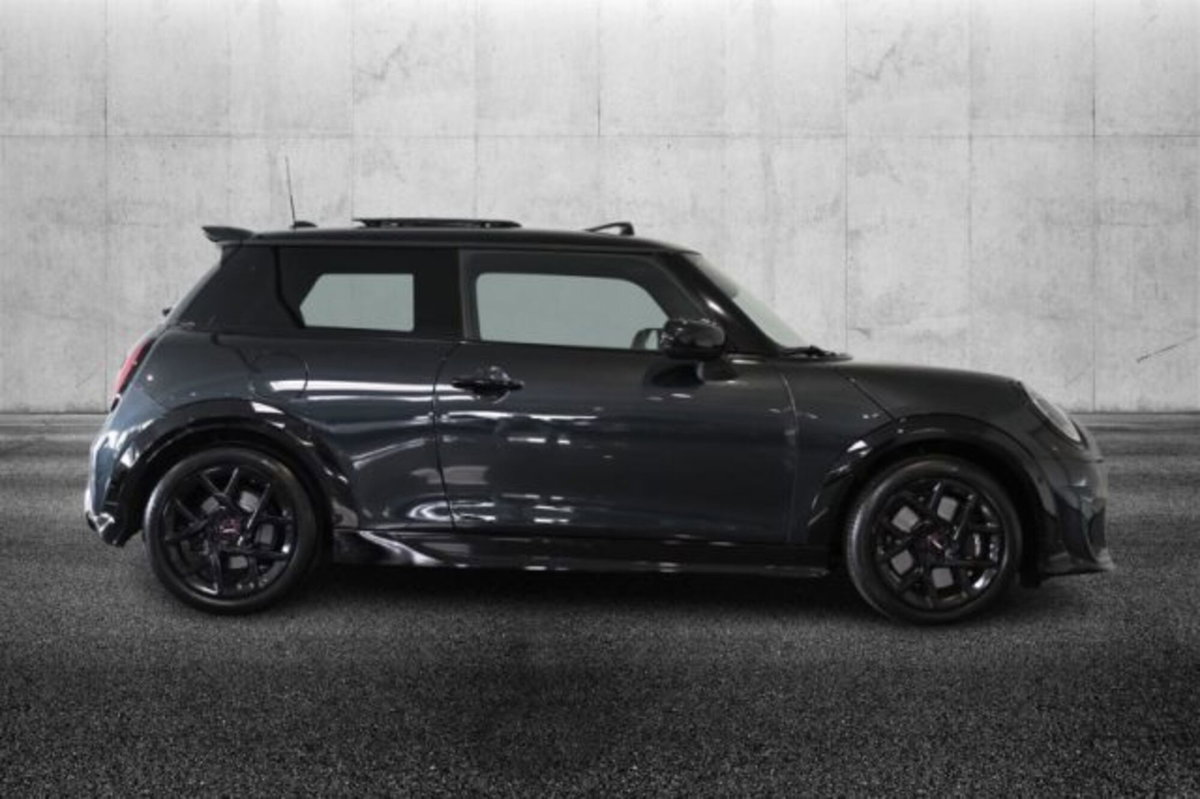 MINI Mini 2.0 Cooper S JCW (3)