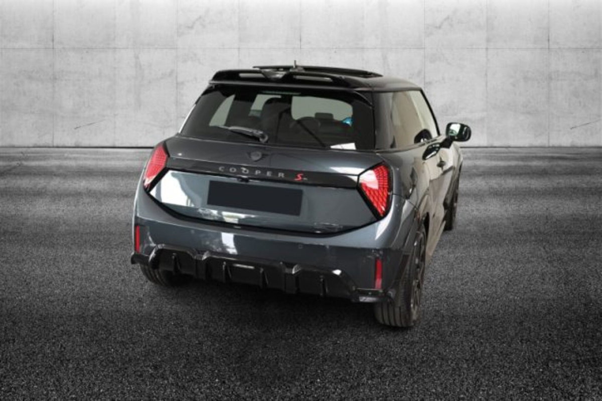 MINI Mini 2.0 Cooper S JCW (4)