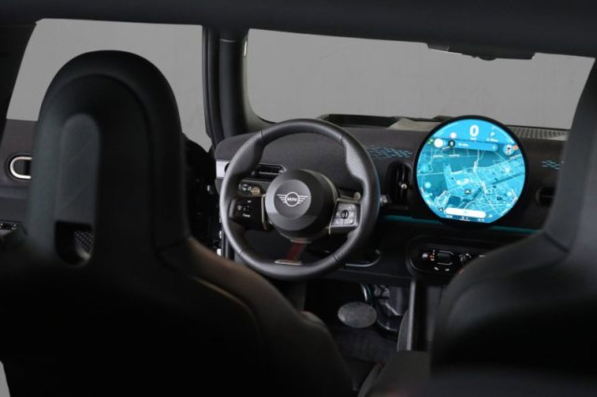 MINI Mini 2.0 Cooper S JCW (5)