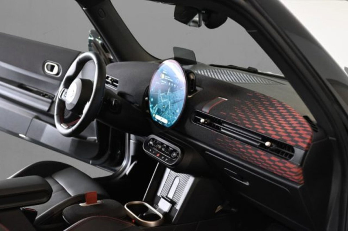 MINI Mini 2.0 Cooper S JCW (6)
