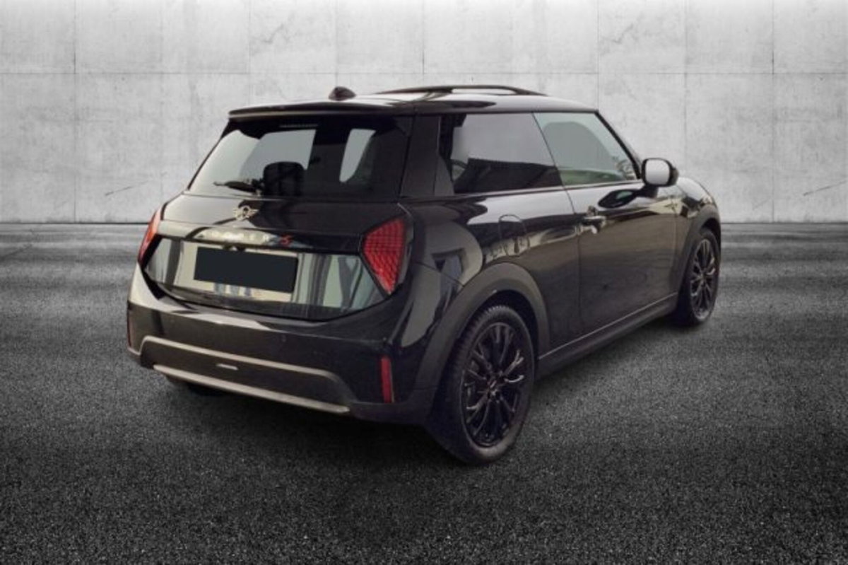 MINI Mini 3p 2.0 S Favoured auto (2)