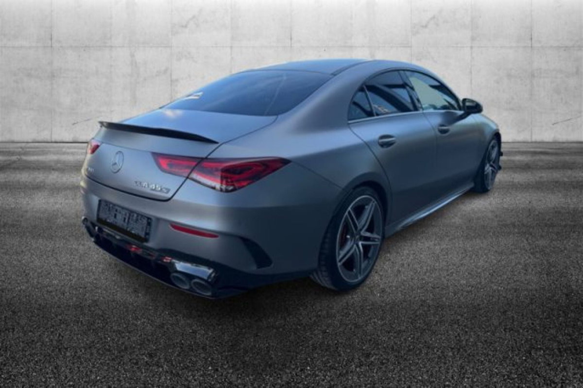 Mercedes-Benz CLA 45 AMG 4Matic (3)