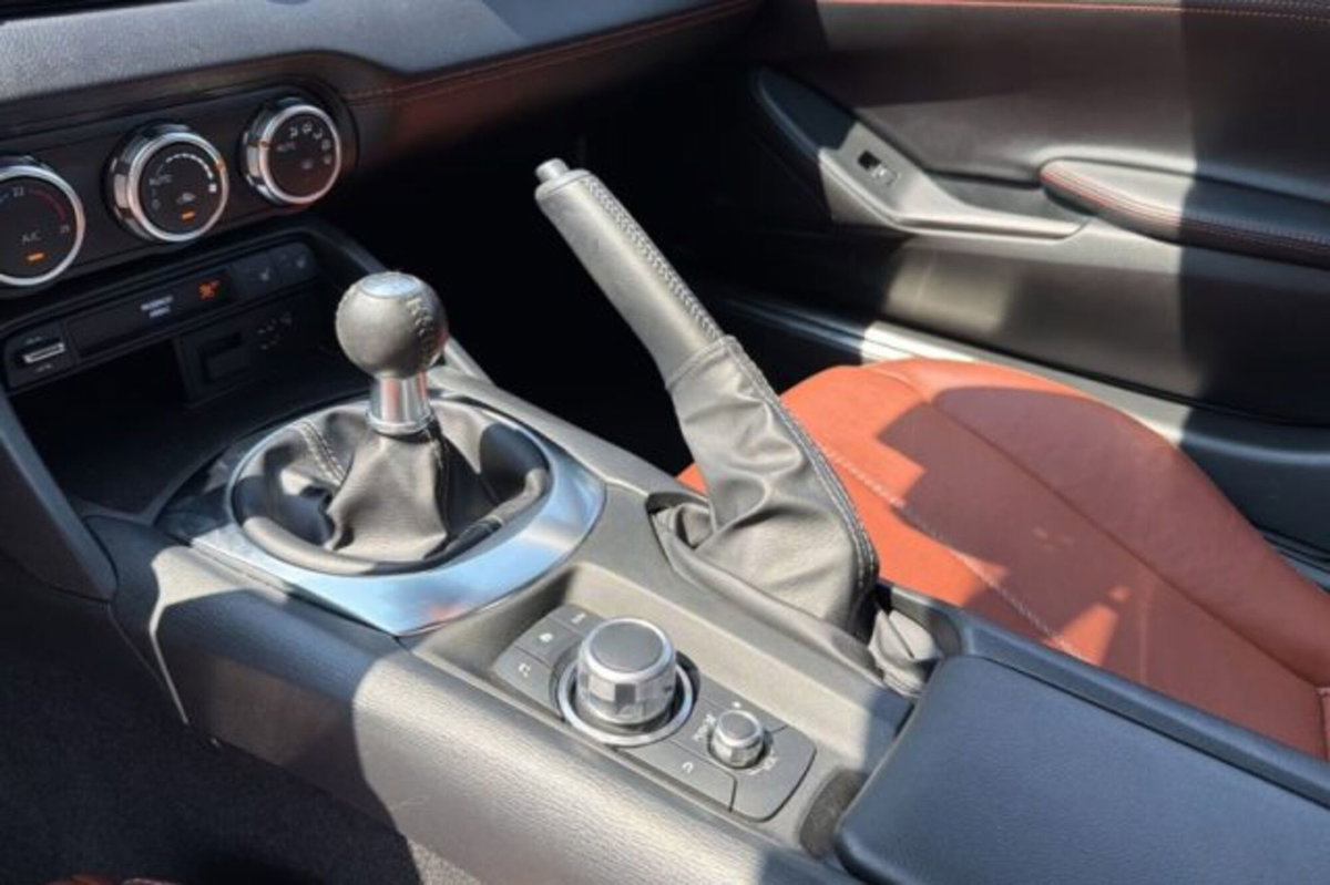 Mazda MX-5 2.0L Skyactiv-G RF Sport (8)
