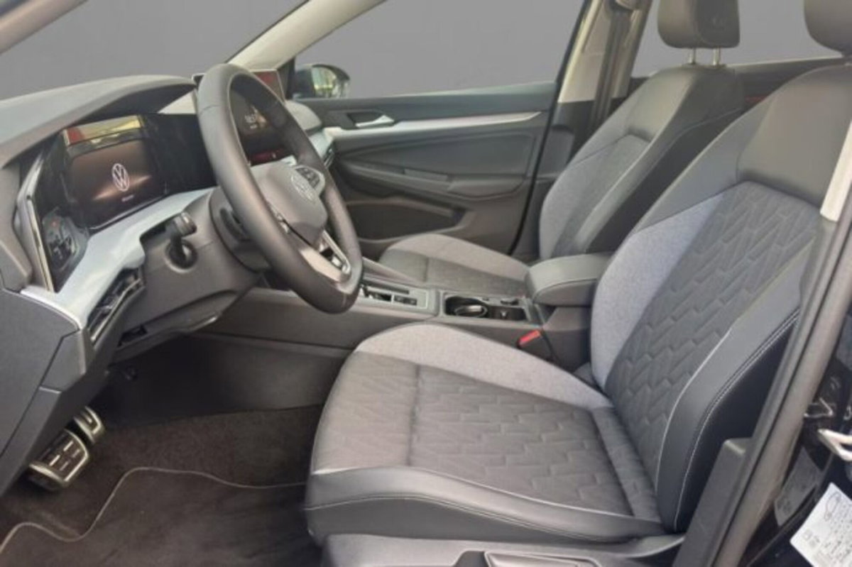 Volkswagen Golf 2.0 TDI 150 CV DSG SCR R-Line (6)