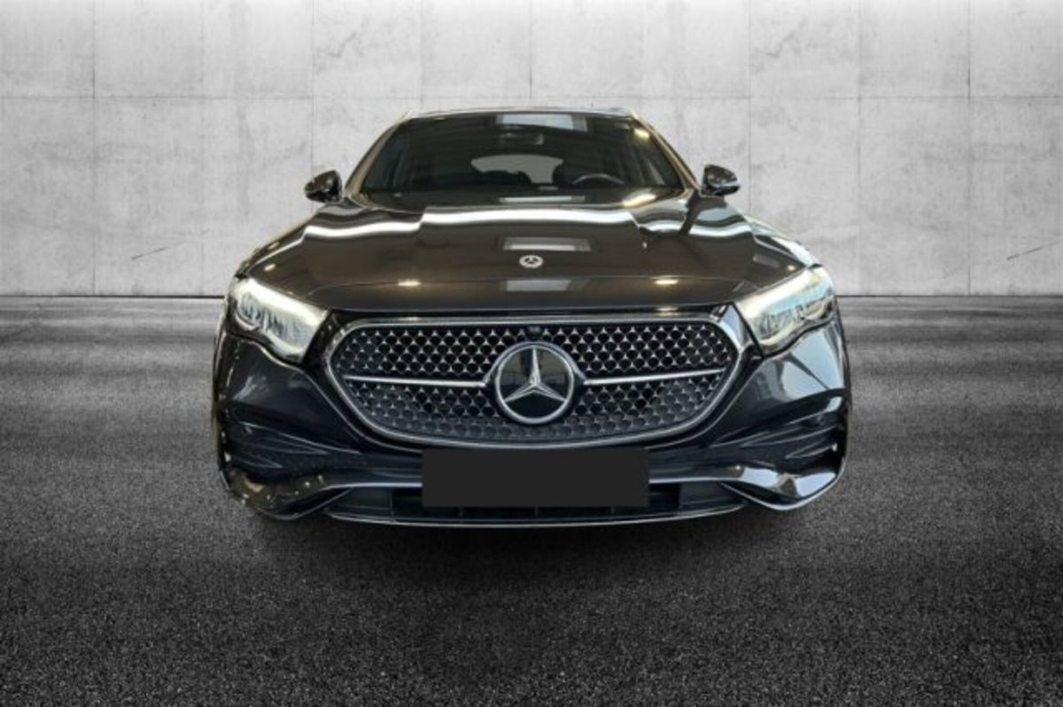 Mercedes-Benz Classe E Station Wagon 220 d AMG Line Advanced Plus auto (5)