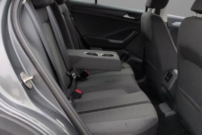Volkswagen T-Roc 2.0 tdi Life 150cv dsg (7)