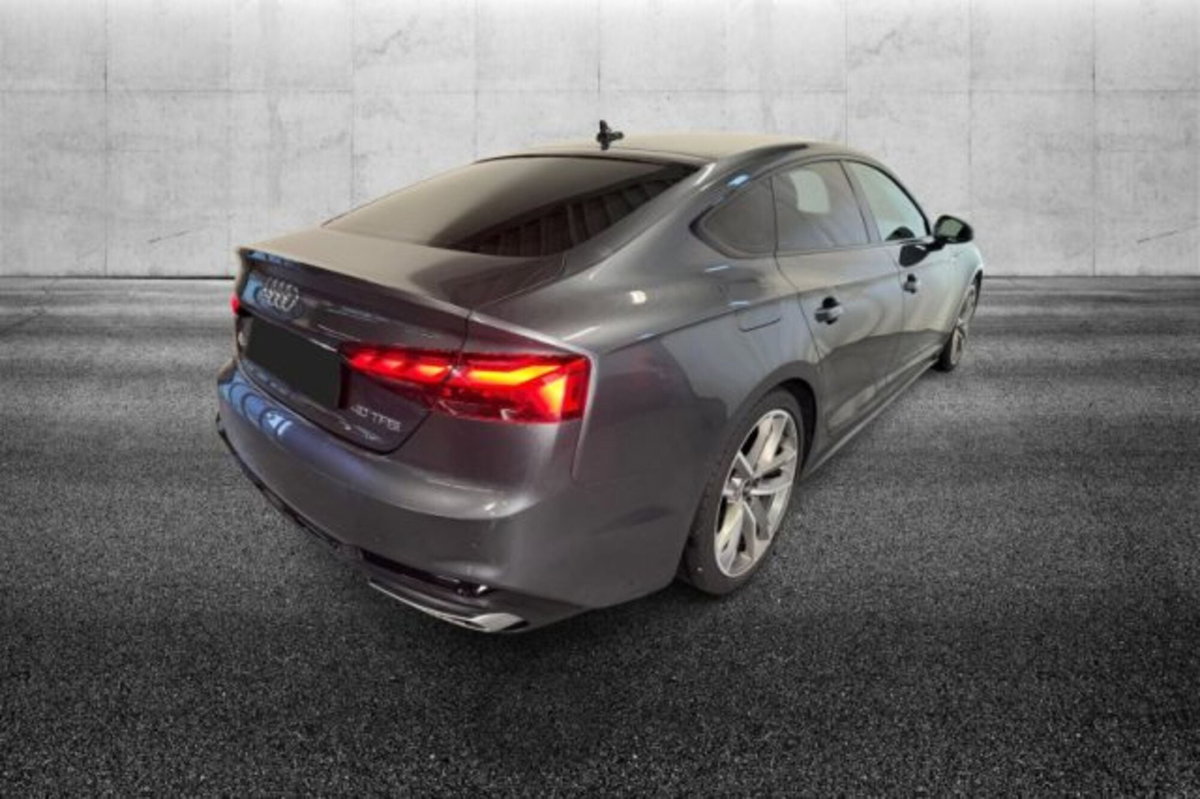 Audi A5 Sportback 40 TFSI S tronic (3)