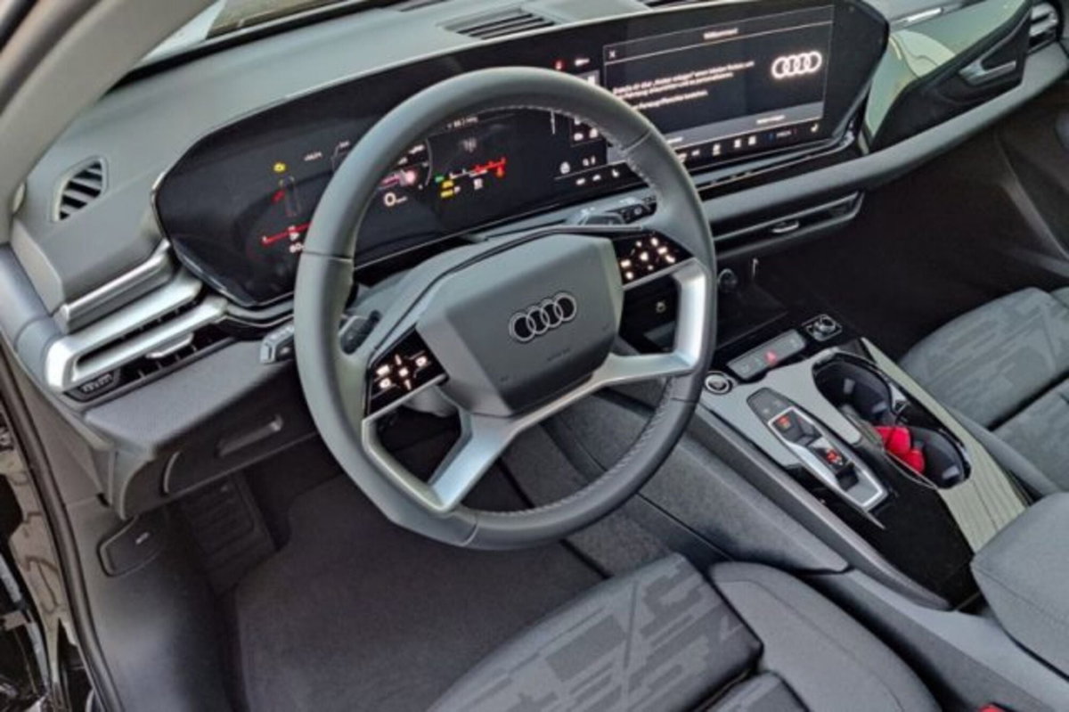 Audi A5 Avant 2.0 tfsi S line edition 150cv s-tronic (5)