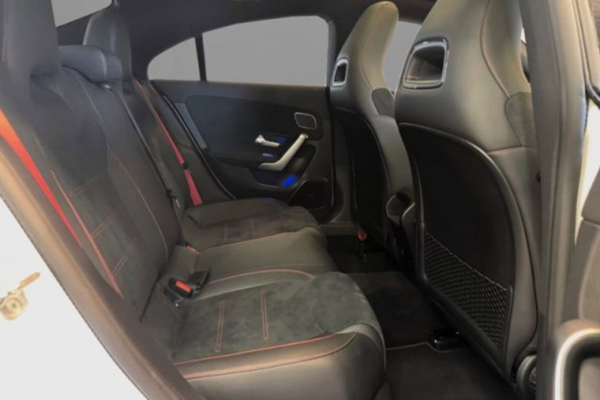 Mercedes-Benz CLA 35 AMG 4Matic (6)