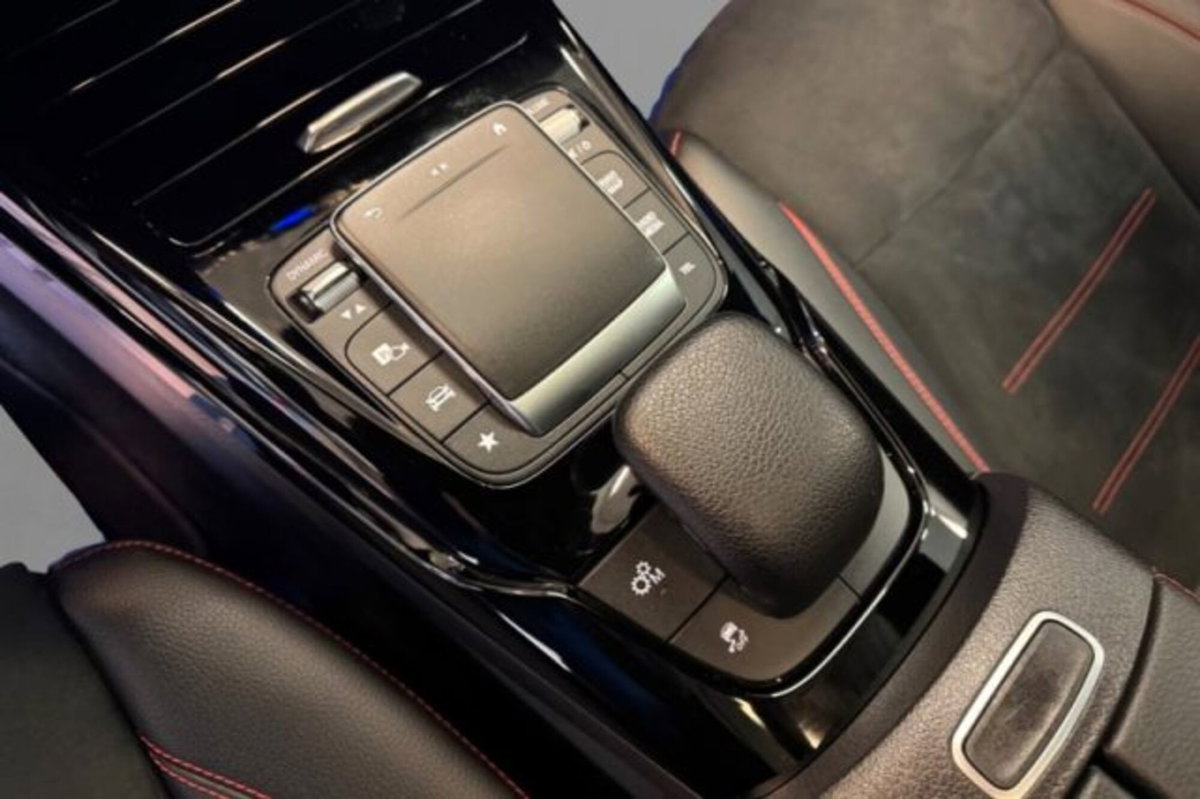 Mercedes-Benz CLA 35 AMG 4Matic (8)