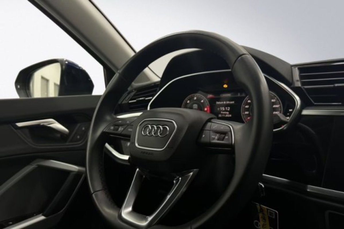 Audi Q3 Sportback 35 TDI quattro S tronic S line edition (6)