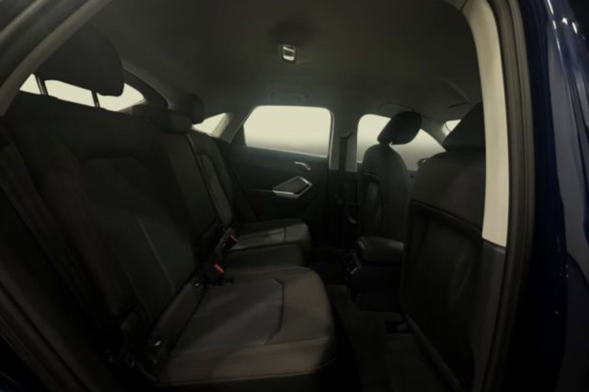Audi Q3 Sportback 35 TDI quattro S tronic S line edition (8)