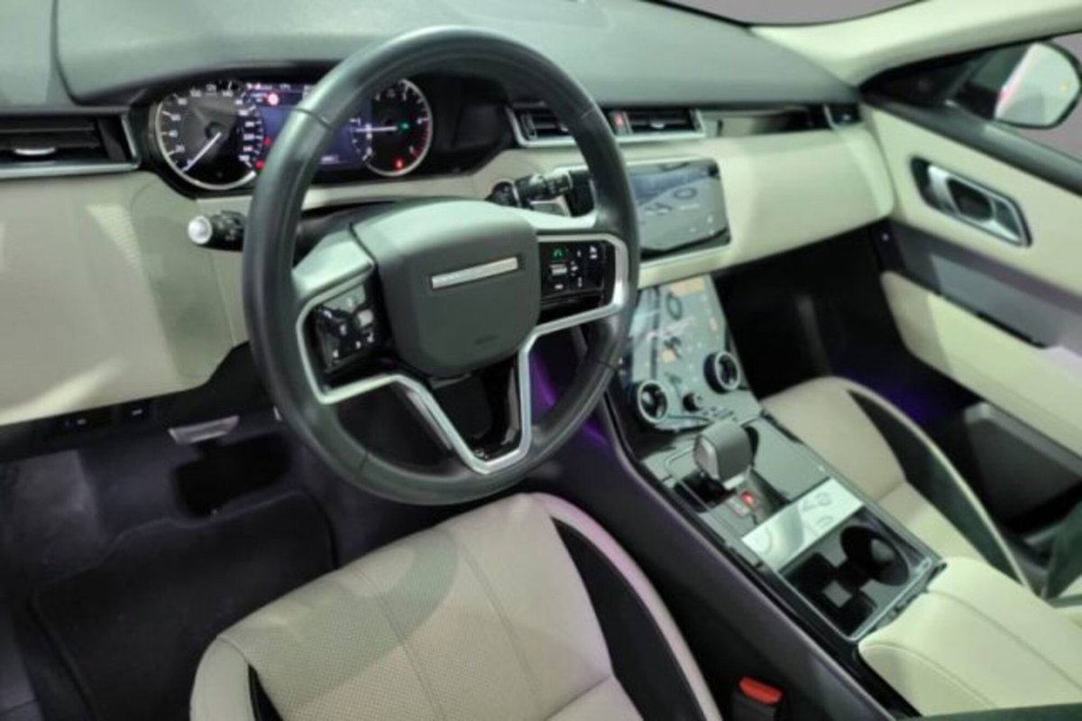 Land Rover Range Rover Velar 2.0D I4 204 CV R-Dynamic SE (8)