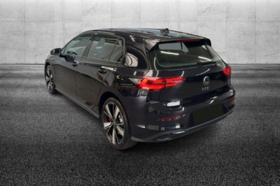 Volkswagen Golf 1.4 GTE DSG Plug-In Hybrid (2)