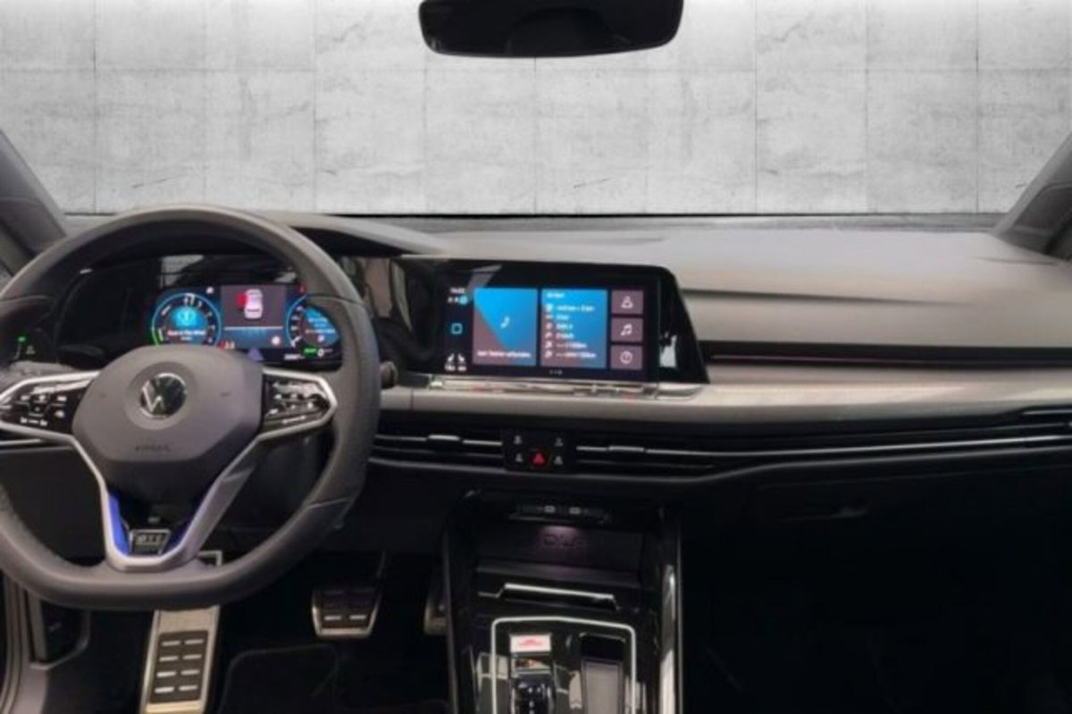 Volkswagen Golf 1.4 GTE DSG Plug-In Hybrid (5)