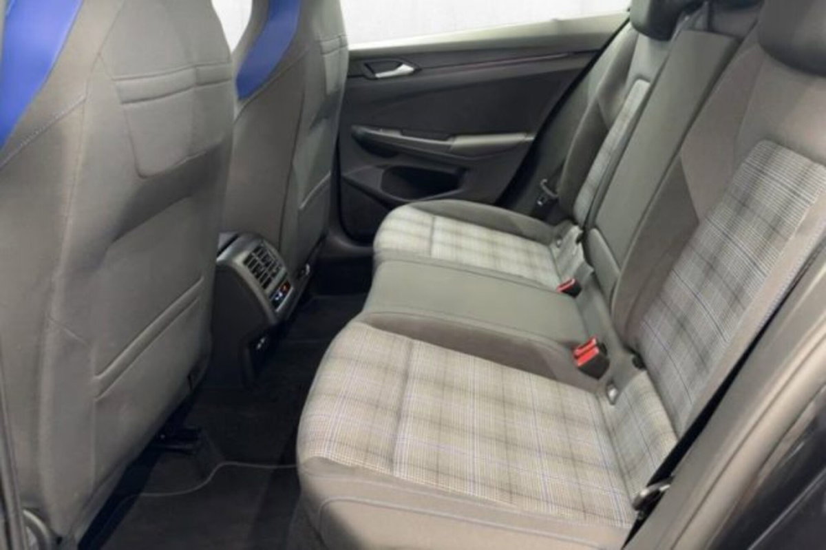 Volkswagen Golf 1.4 GTE DSG Plug-In Hybrid (7)