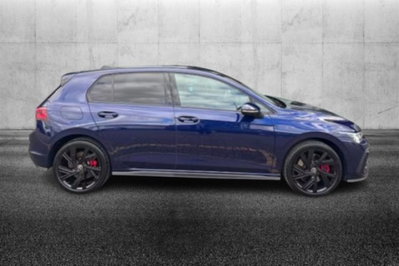 Volkswagen Golf 1.4 GTE DSG Plug-In Hybrid (5)