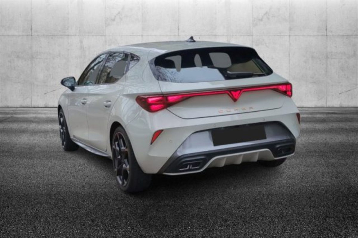 Cupra Leon Leon 1.5 hybrid 150cv dsg (3)