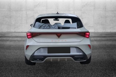 Cupra Leon Leon 1.5 hybrid 150cv dsg (5)