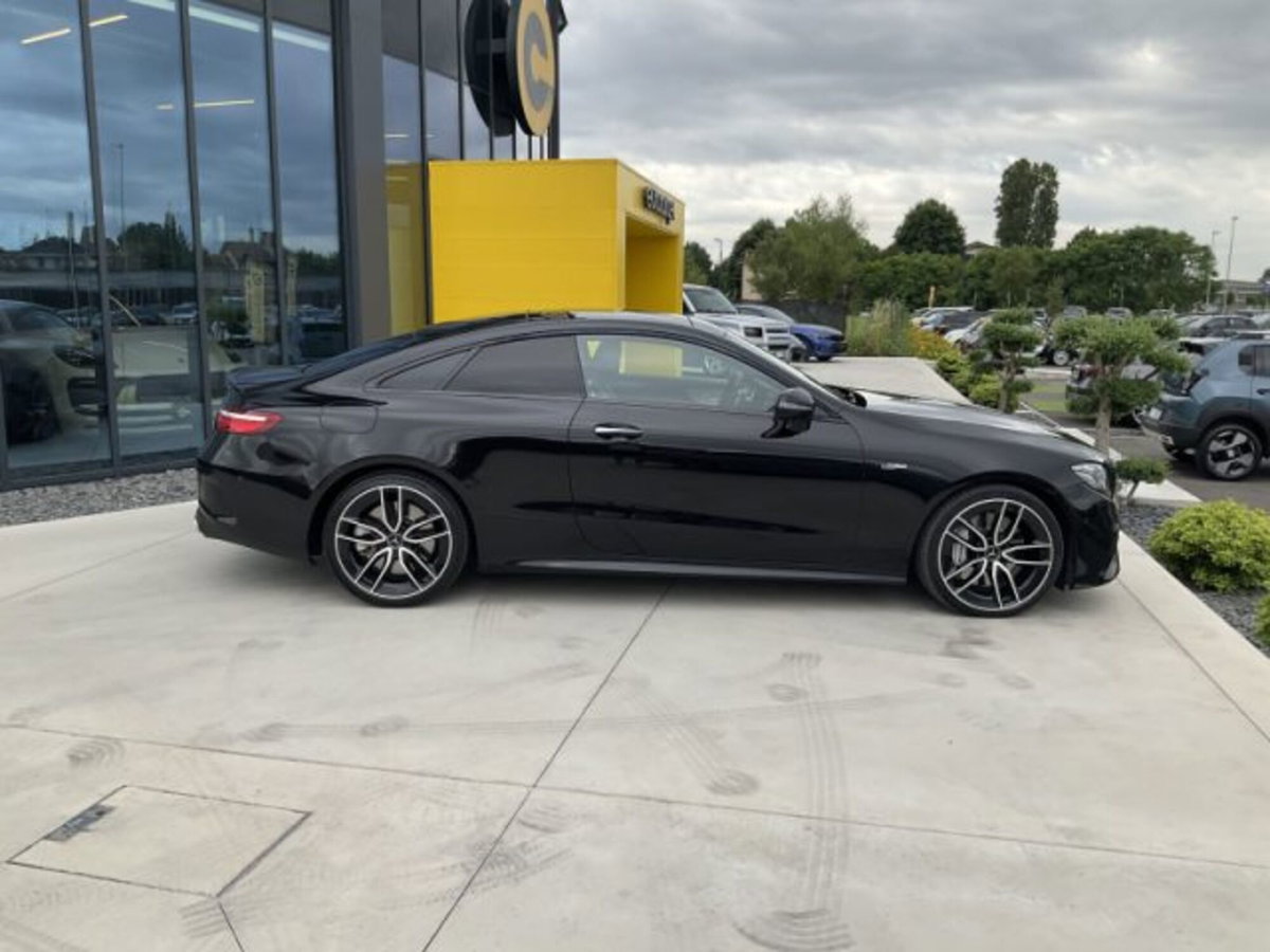 Mercedes-Benz Classe E Coupé 53 4Matic+ EQ-Boost AMG (5)