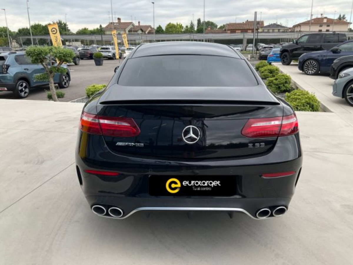 Mercedes-Benz Classe E Coupé 53 4Matic+ EQ-Boost AMG (7)