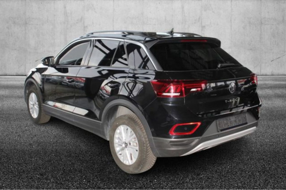 Volkswagen T-Roc 1.0 tsi Life 115cv (4)