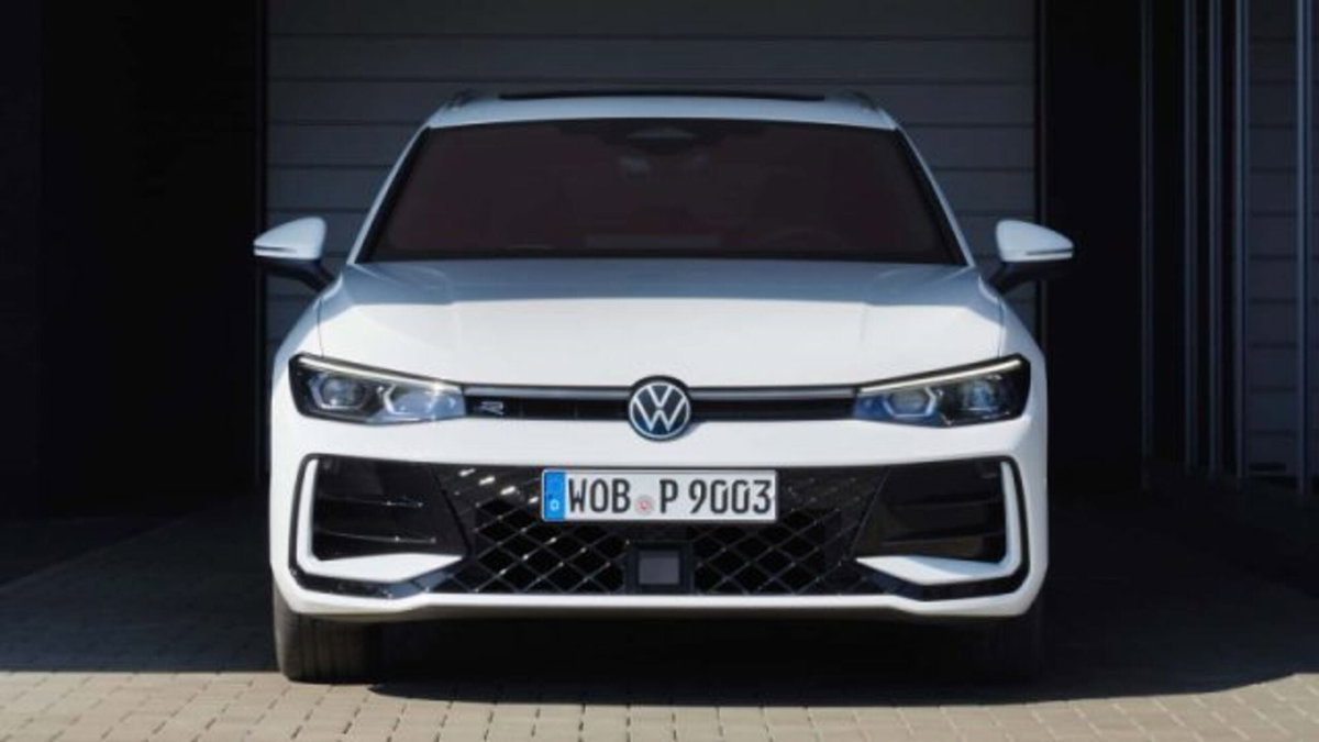 Volkswagen Passat 1.5 tsi ehybrid R-Line 272cv dsg (4)
