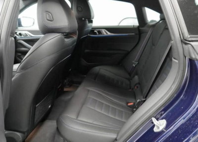 BMW i4 i4 edrive35 Msport (5)