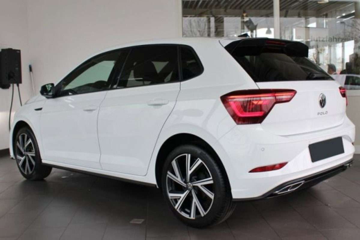 Volkswagen Polo 1.0 tsi R-Line 95cv (2)