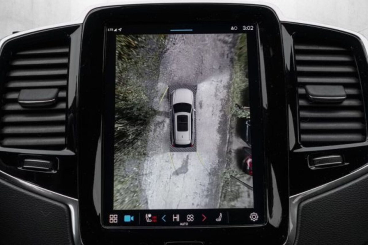 Volvo XC90 B5 (d) AWD automatico 7 posti Plus Dark (8)