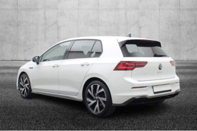Volkswagen Golf 2.0 TDI 150 CV DSG SCR R-Line (2)