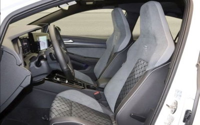 Volkswagen Golf 2.0 TDI 150 CV DSG SCR R-Line (5)