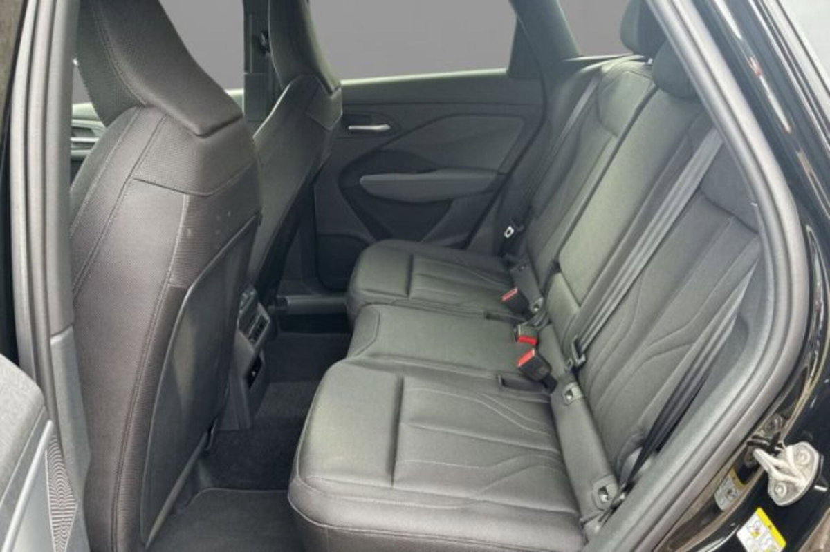 Audi Q3 35 TFSI S tronic S line edition (8)
