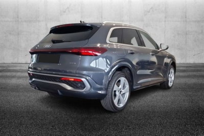 Audi Q5 40 2.0 tdi mhev 12V S line quattro s-tronic (2)