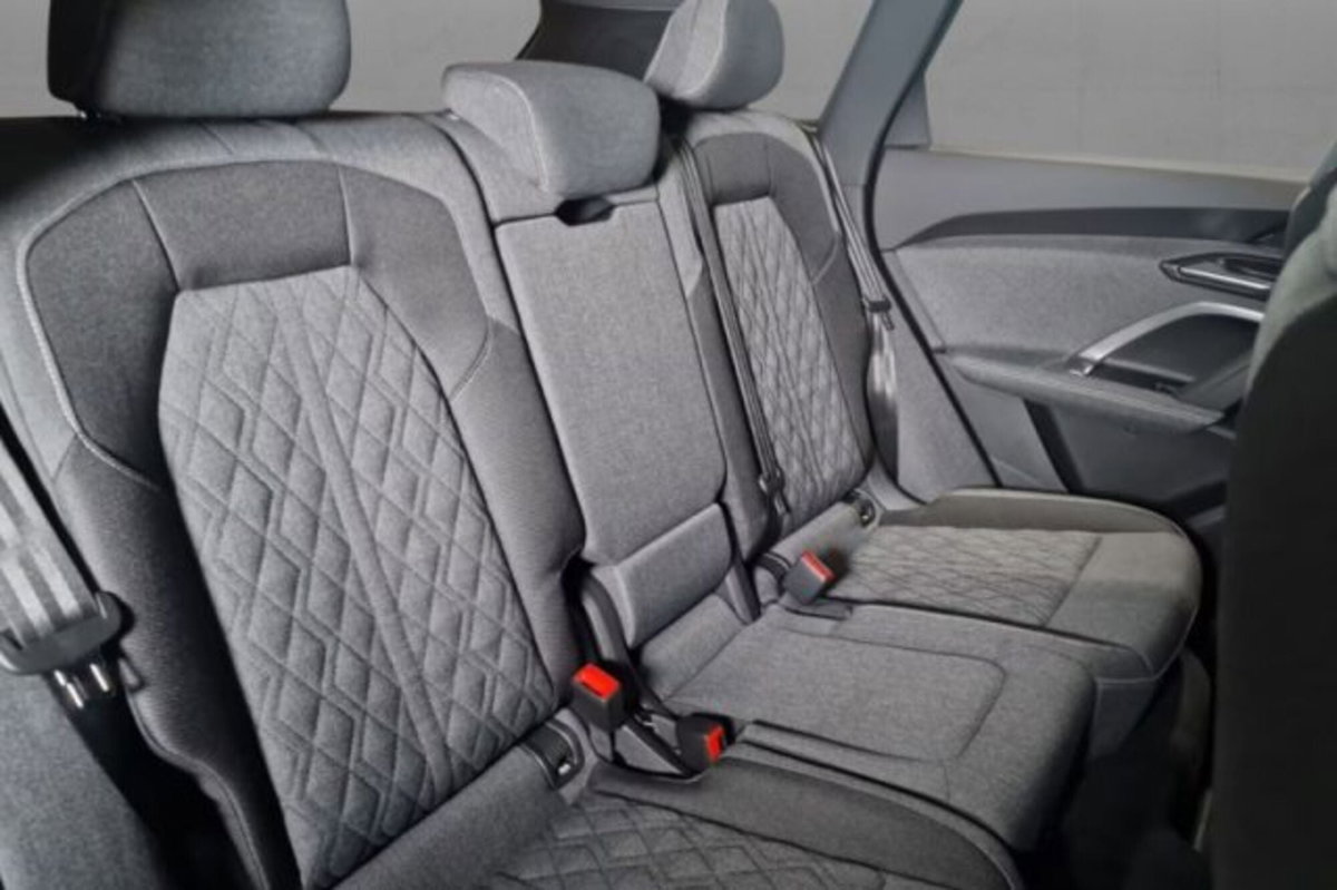 Audi Q5 40 2.0 tdi mhev 12V S line quattro s-tronic (7)