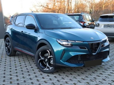 Alfa Romeo Junior 1.2 ibrida Sport Speciale 145cv edct6 (2)
