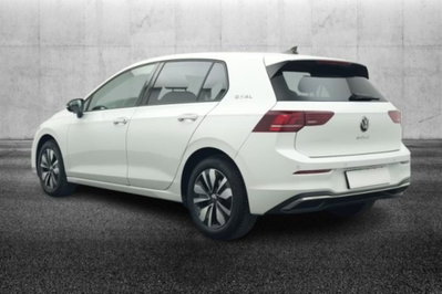 Volkswagen Golf 2.0 TDI 150 CV DSG SCR R-Line (4)