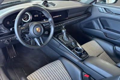 Porsche 911 Coupé 4.0 GT3 con pacchetto Touring (8)