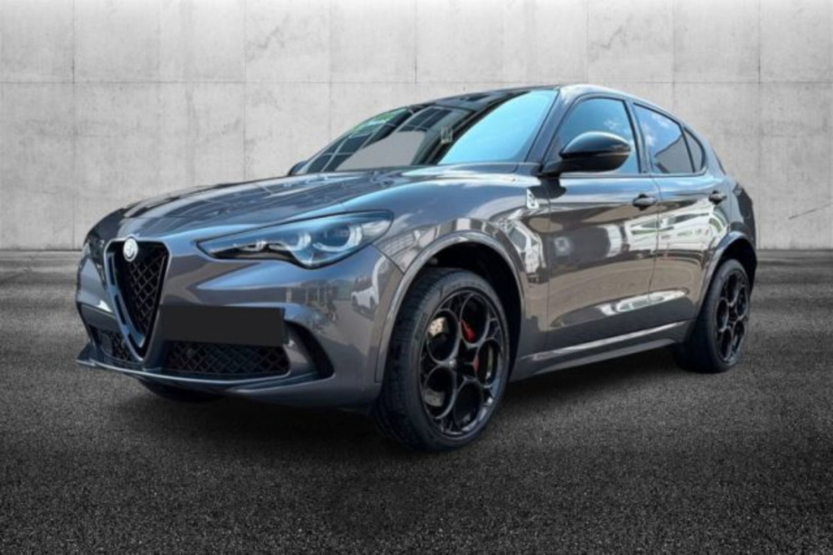 Alfa Romeo Stelvio 2.9 V6 Quadrifoglio Q4 520cv auto