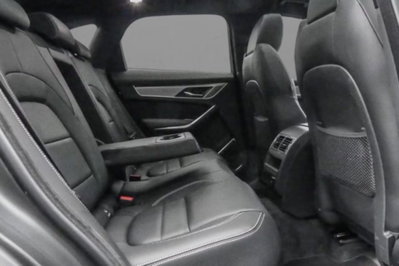 Jaguar F-Pace 2.0 D 204 CV AWD aut. R-Dynamic SE (8)
