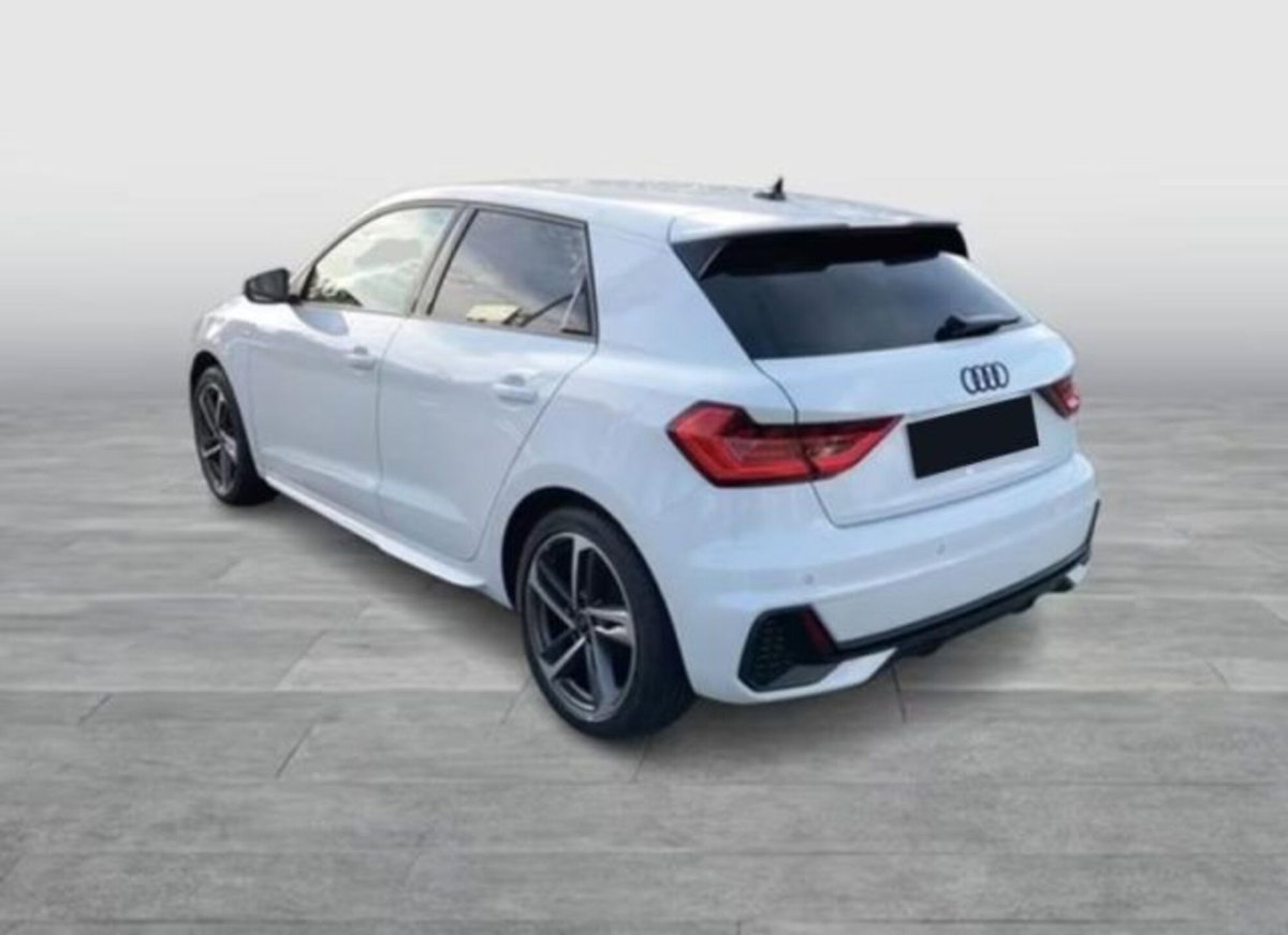 Audi A1 Sportback 30 TFSI S tronic S line edition (2)