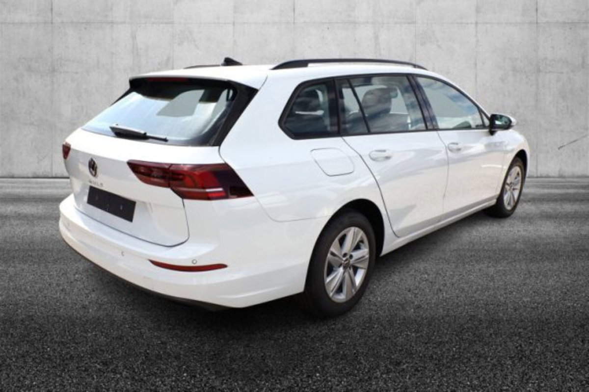 Volkswagen Golf Variant 1.5 tsi Life 115cv (3)