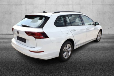 Volkswagen Golf Variant 1.5 tsi Life 115cv (3)